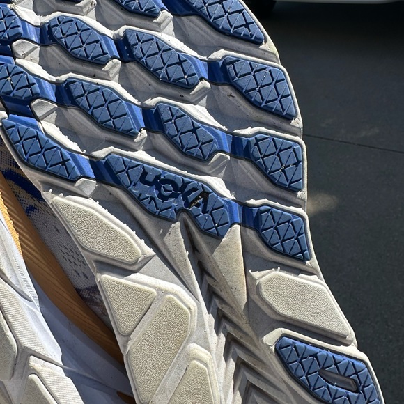 Tennis Shoes | Hoka One One - Picture 6 of 11